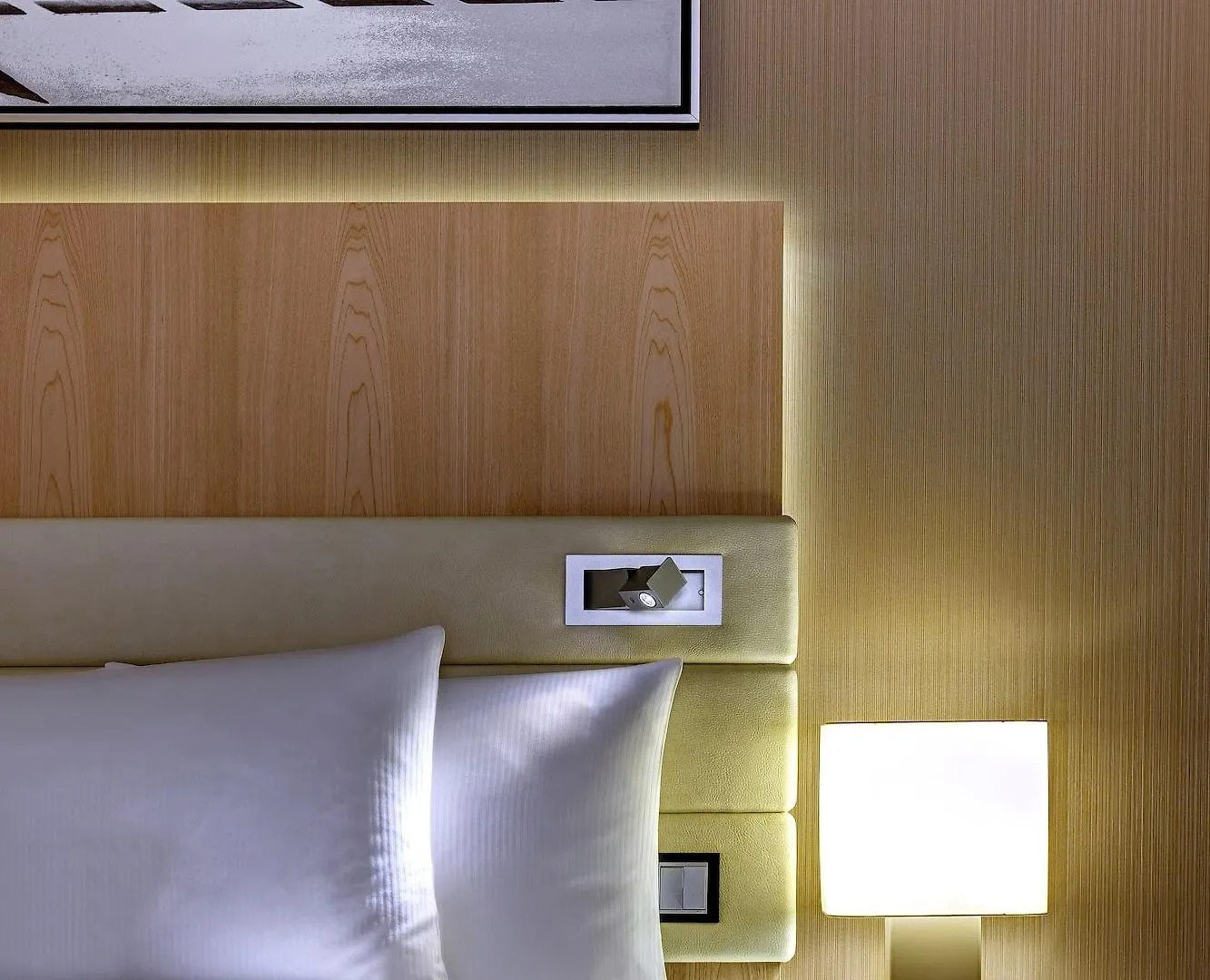 מלון פרנקפורט Hilton Frankfurt Airport