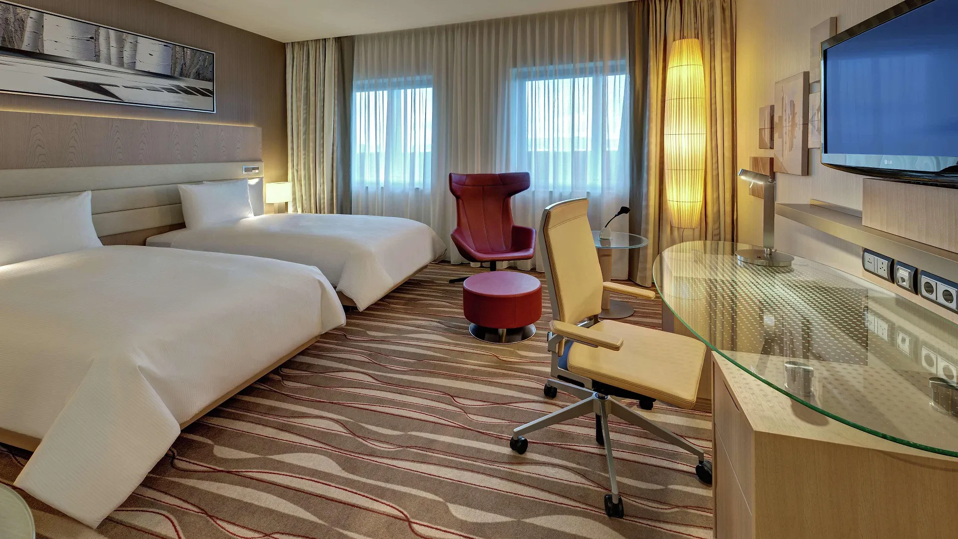מלון פרנקפורט Hilton Frankfurt Airport 4*,  גרמניה
