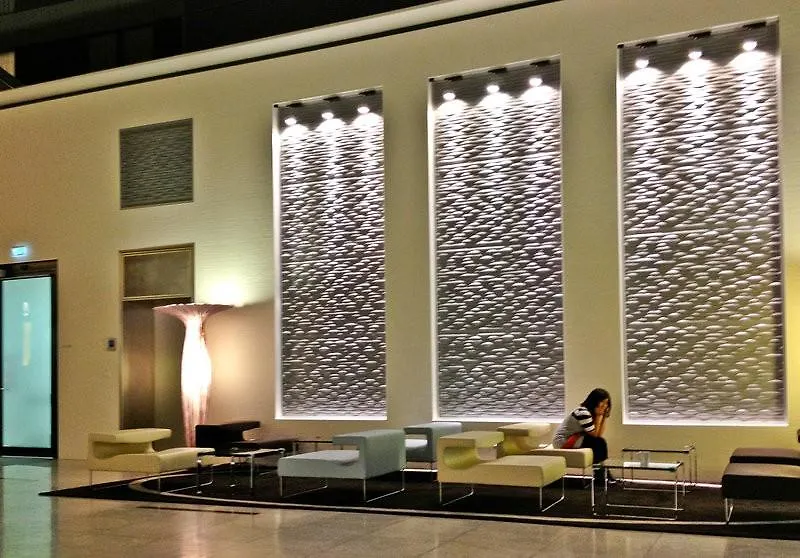 מלון פרנקפורט Hilton Frankfurt Airport