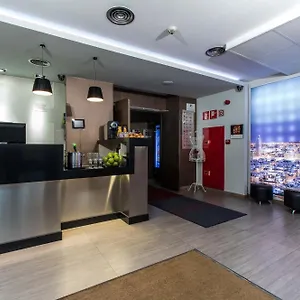 Leonardo Boutique Sagrada Familia 3* ברצלונה